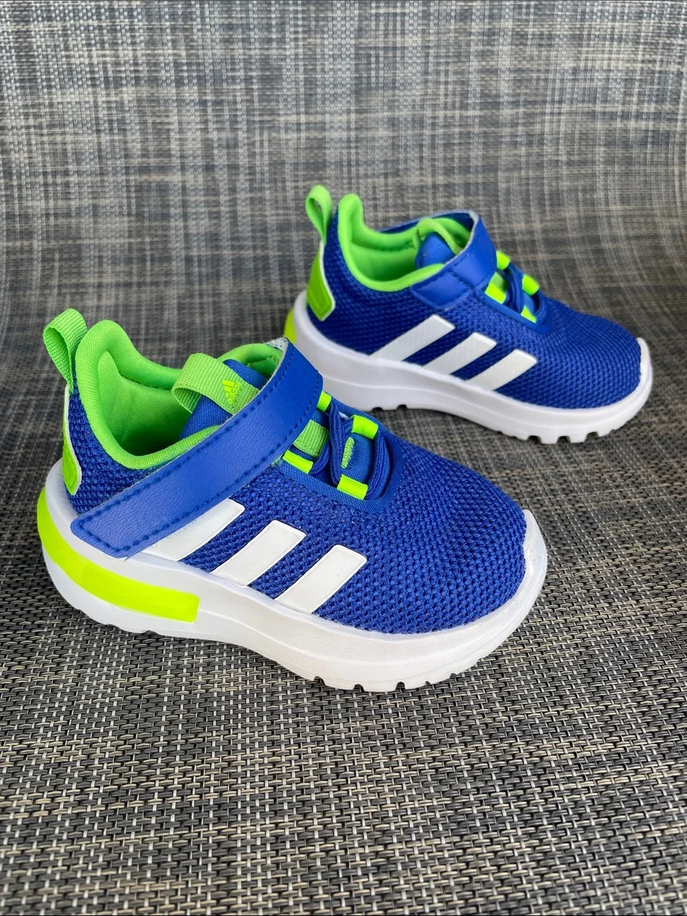 Adidas Kids Racer TR23 Royal Blue/Lucid Lime Sneakers Active shoes Infant size 5